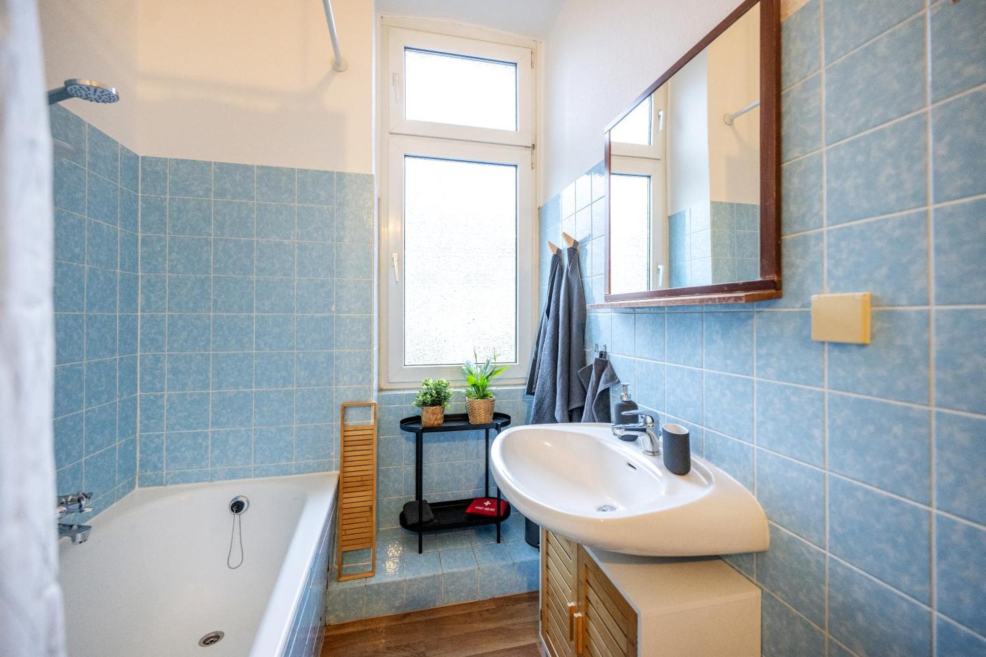 Suedstadt-Oase 1 Komfort Mit 2 Sz Und Balkon Koblenz  Exterior foto